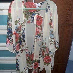 NWT Lularoe daphne
